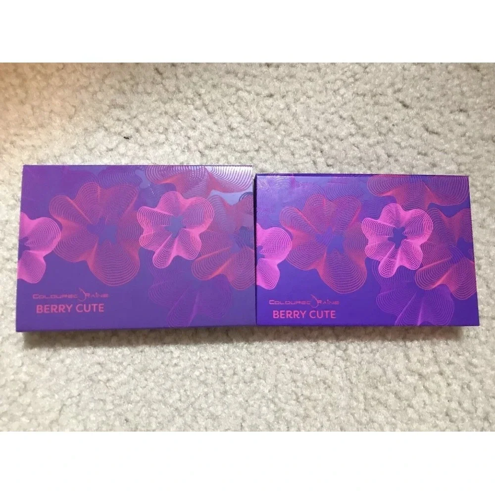 Coloured Raine BERRY‎ CUTE Eyeshadow Palette